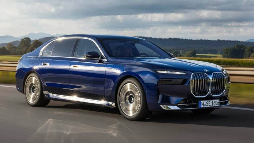 BMW-7-Series-2023-wiper-arm-stop-kba