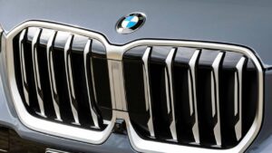 BMW-X1-jammed-seat-belt-kba