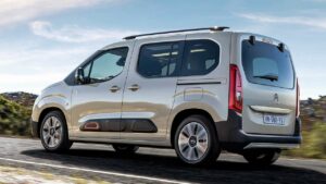 Citroen-Berlingo-2020-electric-parking-brake-kba