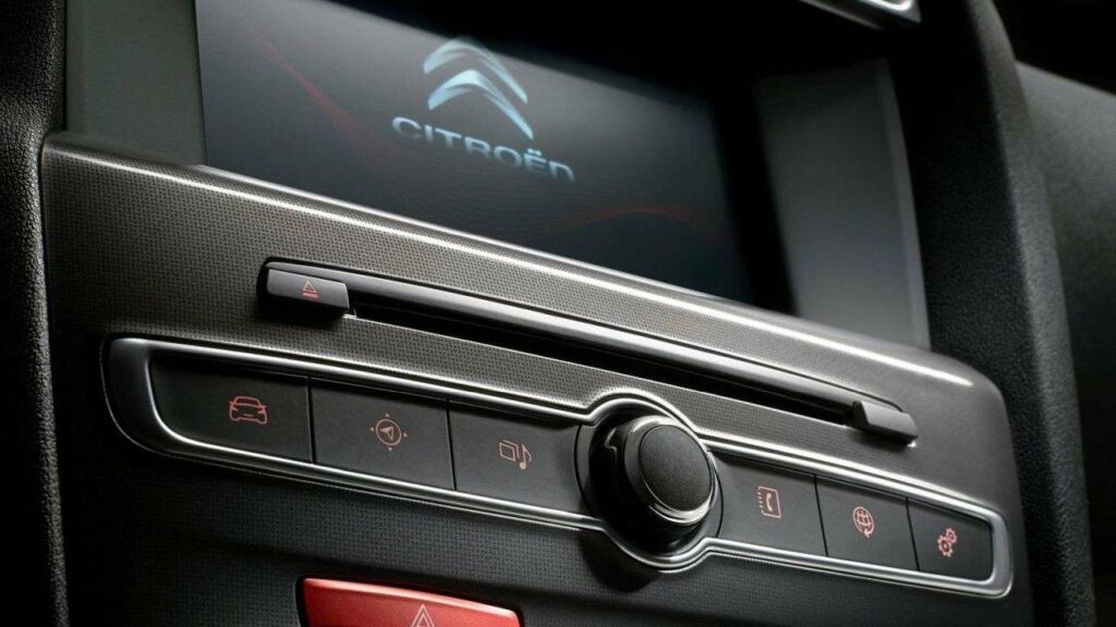 Citroen-C4-e-call-failure