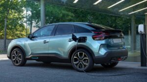 Citroen-e-C4-rear-coil-springs