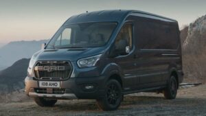 Ford-Transit-2022-side-marker-light