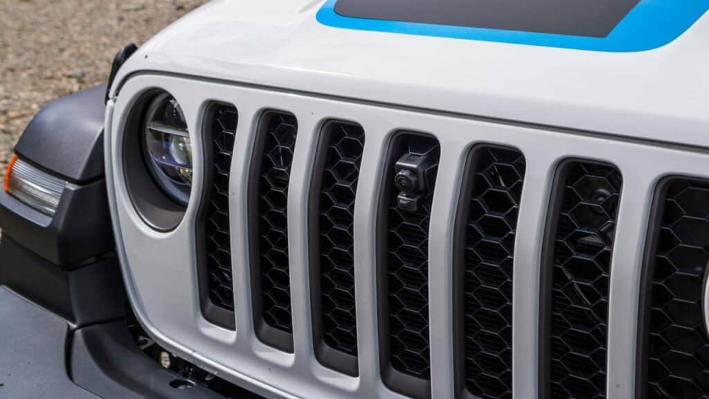 Jeep-Wrangler-HV-battery-fuse-kba