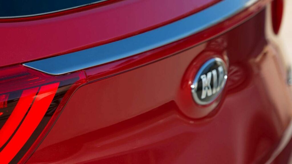 Kia-Sportage-abs-fire