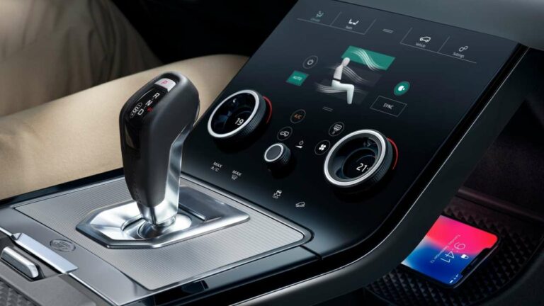 Land-Rover-recalls-2021