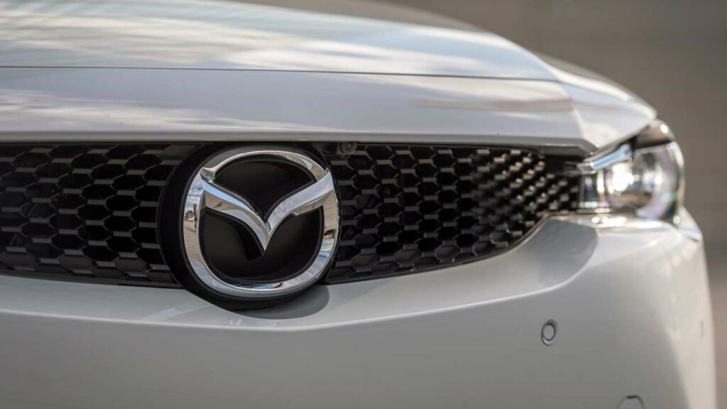 Mazda-MX-30-charge-controller-software