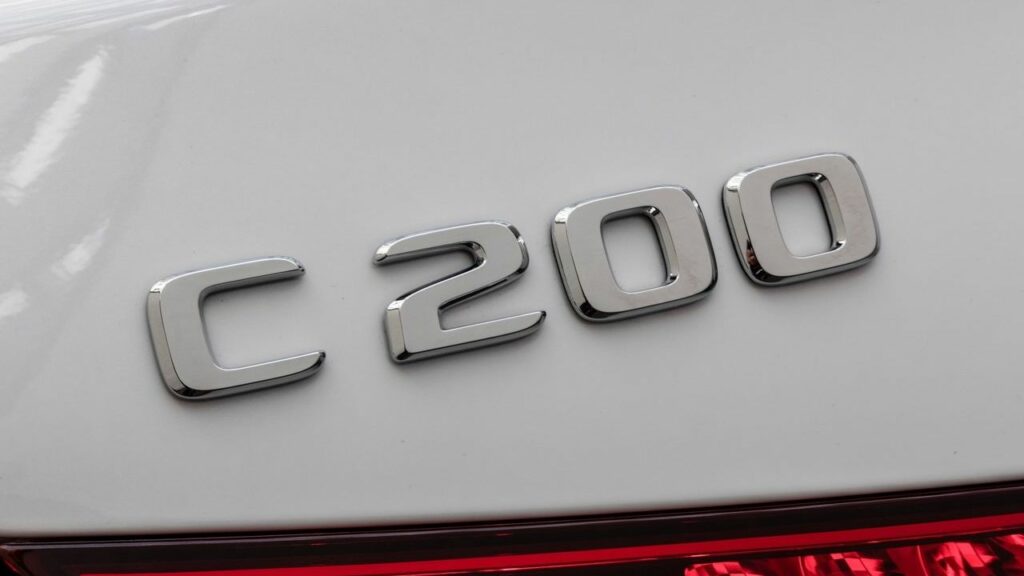 Mercedes-Benz-C-Class-2022-airbag-kba