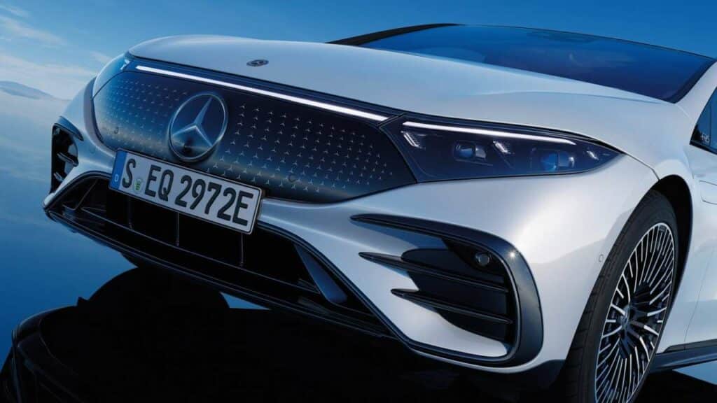 Mercedes-Benz-EQS-Drive-loss-kba
