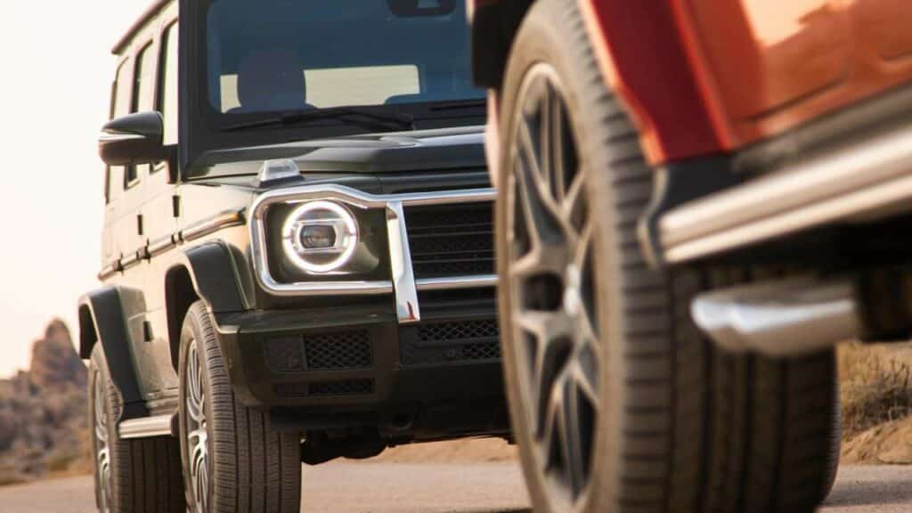 Mercedes-Benz-G-Class-rear-wheel-lock