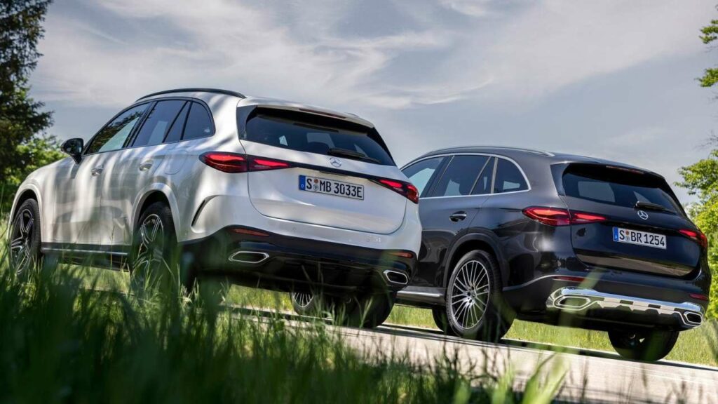 Mercedes-Benz-GLC-2023-trailer-hitch