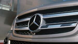Mercedes-Benz-recall-brakes