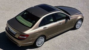 Mercedes-Benz-recall-sunroof-scaled-1