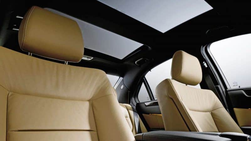 Mercedes-Benz-sunroof-recall-scaled-1