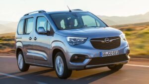 Opel-Combo-2021-Lane-Keeping-Assist
