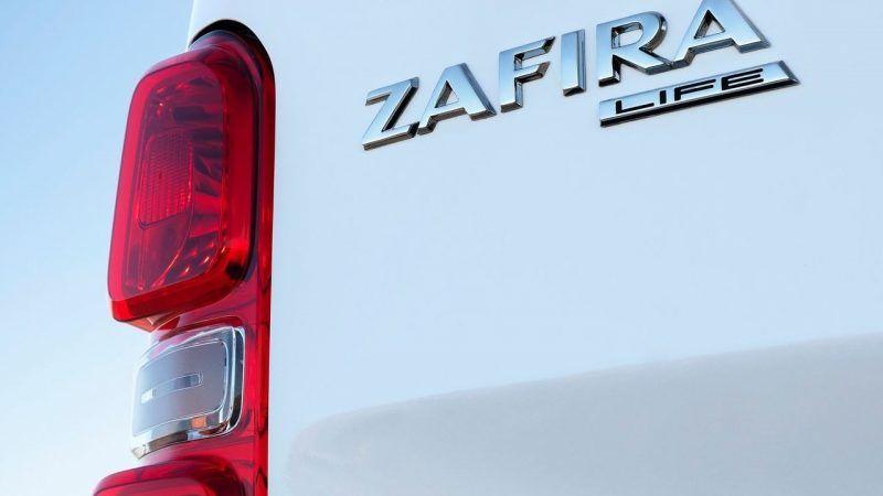 Opel-Zafira-Life-recall-water-penetration-scaled-1