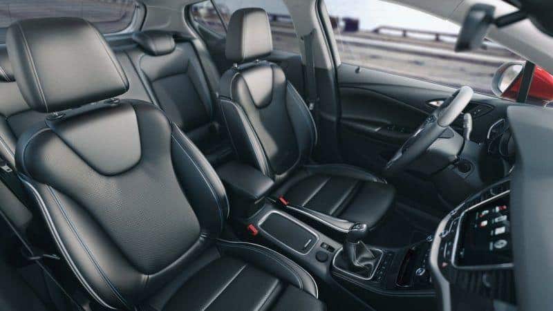 Opel-recall-seats-welding