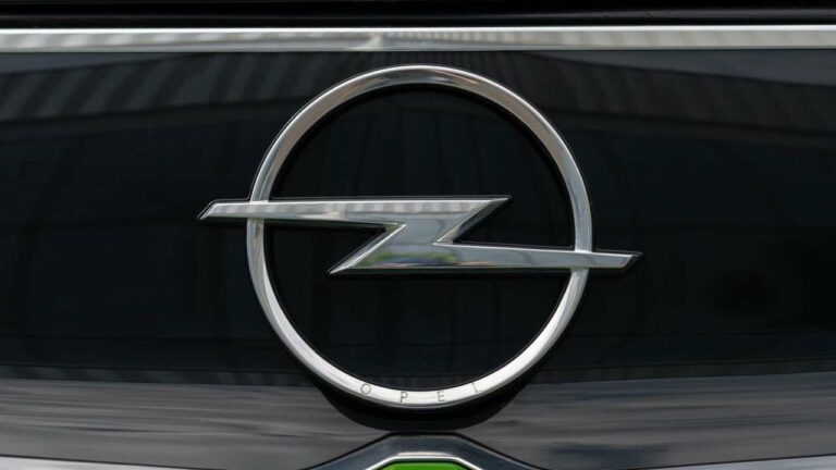 Opel-recalls-2022