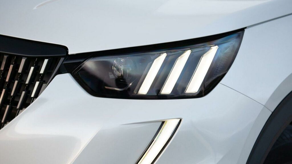 Peugeot-Citroen-brake-hoses-axle-bolts