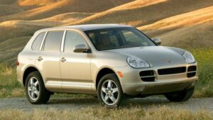 Porsche-Cayenne-Panamera-recall-roll-away