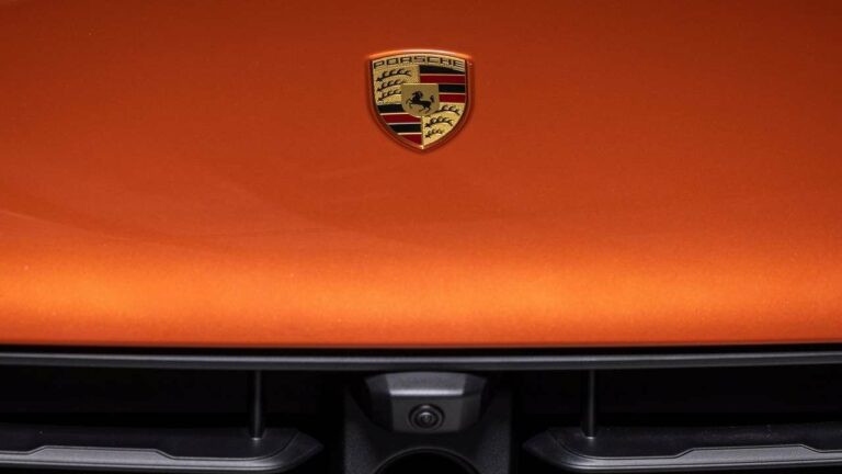 Porsche-recalls-2022