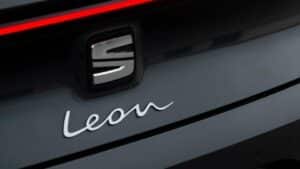 Seat-cupra-Leon-injury