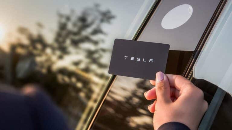 Tesla-recalls-2022