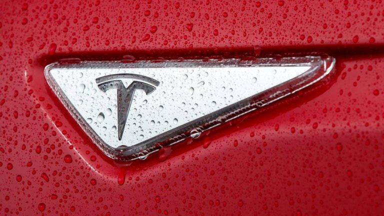 Tesla-recalls-2023