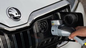 VW-Skoda-hybrid-short-circuit-fire