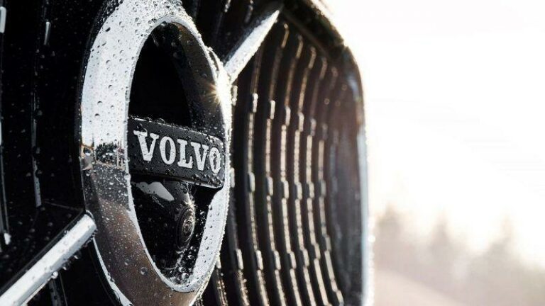 Volvo-recall-fuel-leak-fire