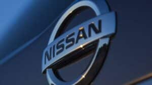 nissan-recalls-airbag