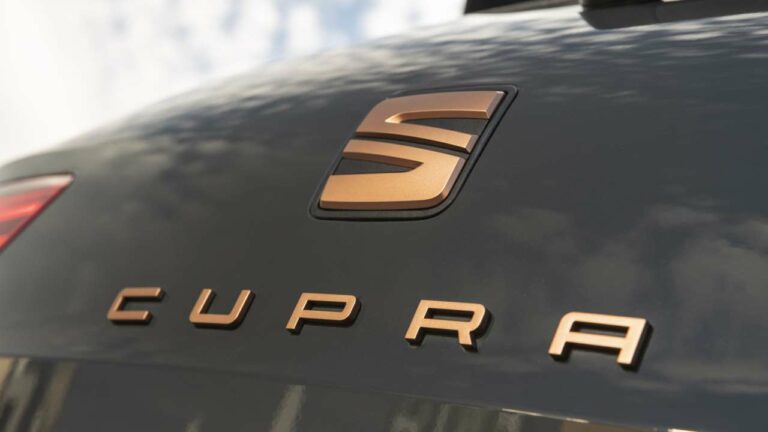 seat-cupra-recalls-2022