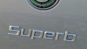 skoda-superb-recall-airbag-scaled-1