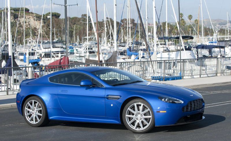 Aston-Martin-V8-Vantage-2011-recall-1