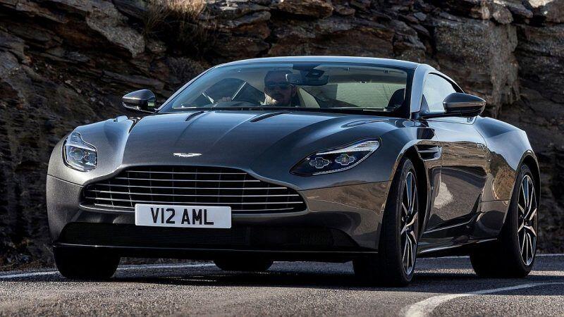 Aston_Martin-DB11-2017-recall-airbag-scaled-1