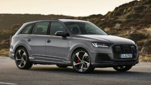 Audi-Q7-2023-side-airbag