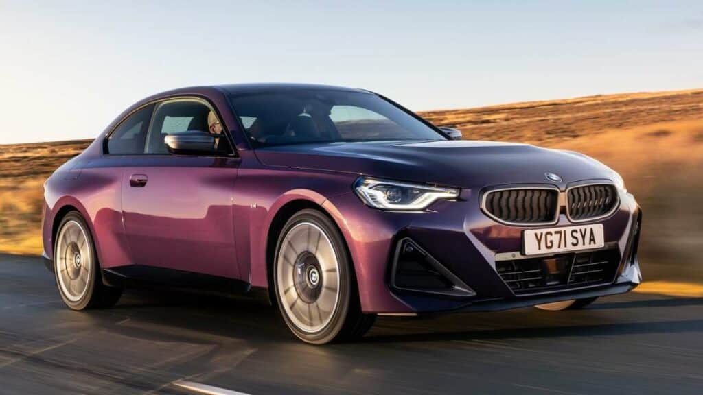 BMW-2-Series-Coupe-2022-airbag