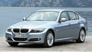 BMW-3-2009-recall-positive-battery-scaled-1
