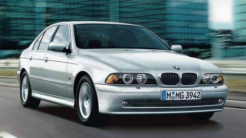 BMW-5_Series-2001-recall-airbag-scaled-1