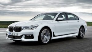 BMW-7-Series-2016-head-airbag