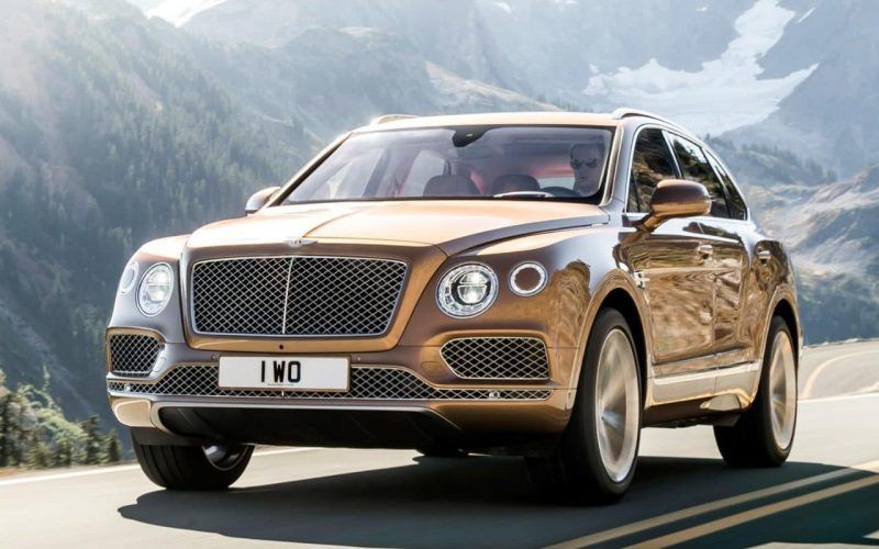Bentley-Bentayga-2015