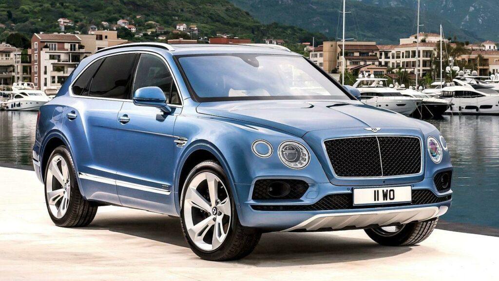 Bentley-Bentayga-2016-recall-seatbelts