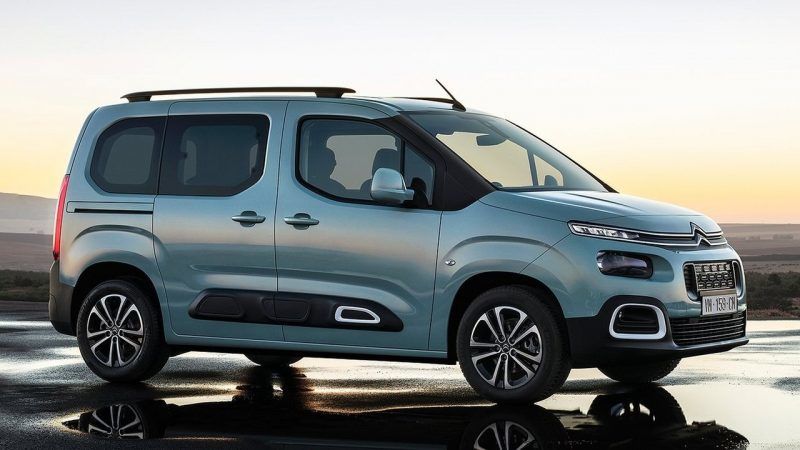 Citroen-Berlingo-2019-recall-seatbelt-scaled-1