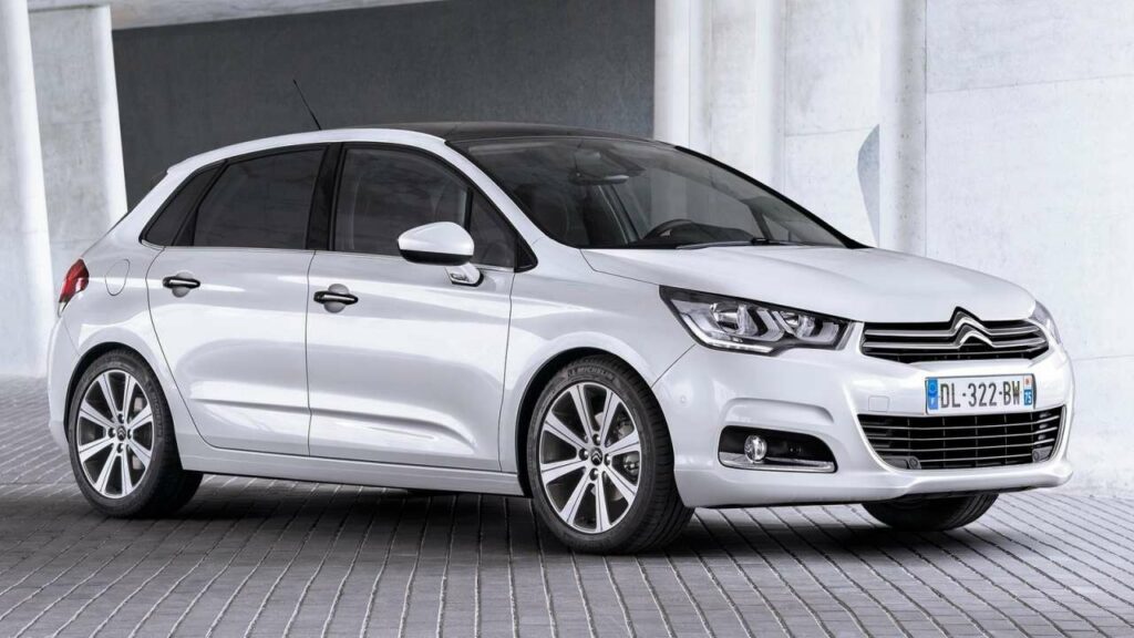 Citroen-C4-2017-vacuum-pump