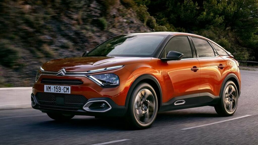 Citroen-C4-2021-microphone-e-Call-kba