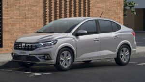 Dacia-Logan-2021-bonnet-lock