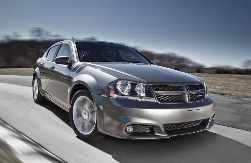 Dodge-Avenger-2013-recall-headrest