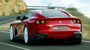 Ferrari-812-Superfast-rear-window