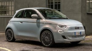 Fiat-500e-2021-brake-assist