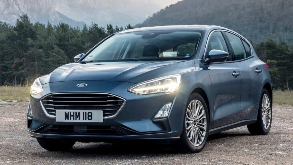 Ford-Focus-2019-oil-leak-fire