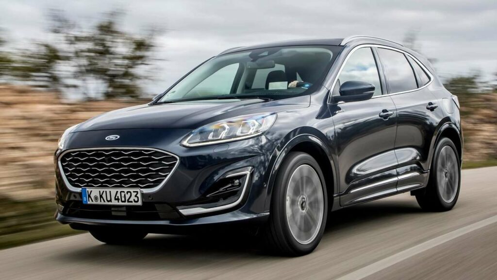 Ford-Kuga-2020-oil-leak-fire